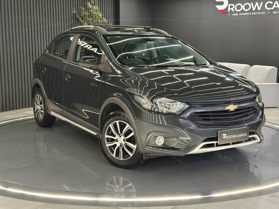 CHEVROLET ONIX 1.4 MPFI ACTIV 8V FLEX 4P AUTOMÁTICO